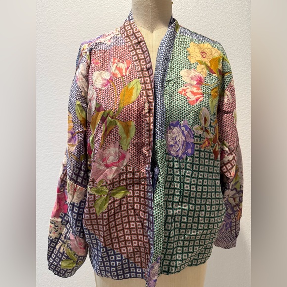 Johnny Was Locust Makenna Reversible Kimono - Picture 7 of 7